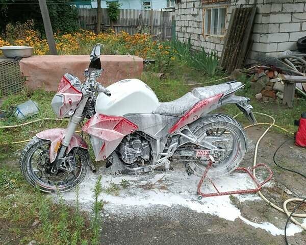 Геон Иссен, объемом двигателя 0.25 л и пробегом 14 тыс. км за 1600 $, фото 5 на Automoto.ua