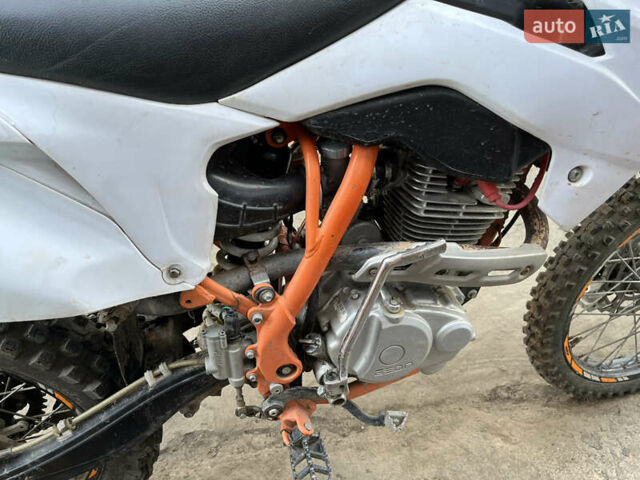 Белый Геон Терра-КС, объемом двигателя 0.25 л и пробегом 8 тыс. км за 1013 $, фото 3 на Automoto.ua