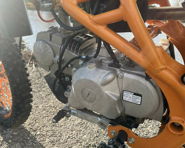 Геон КС-Райд 2024 у Тысменице на Automoto.ua Чорний Геон КС-Райд, об'ємом двигуна 0.13 л та пробігом 5 тис. км за 1100 $, фото 2 на Automoto.ua