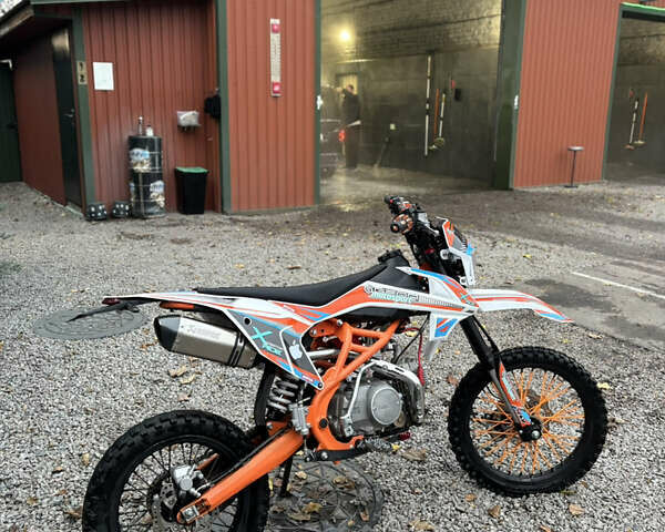 Геон КС-Райд, объемом двигателя 0.12 л и пробегом 2 тыс. км за 37000 $, фото 2 на Automoto.ua