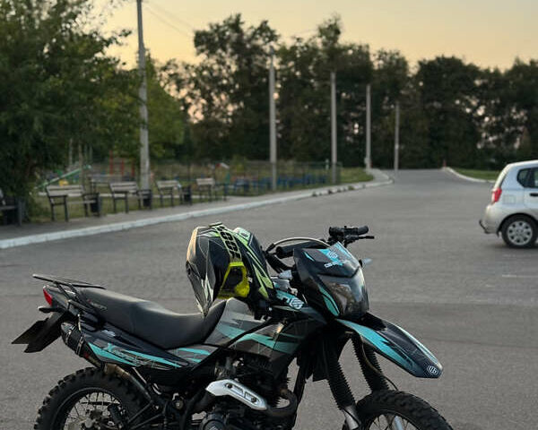 Черный Геон КС-Роад, объемом двигателя 0.2 л и пробегом 10 тыс. км за 1200 $, фото 2 на Automoto.ua