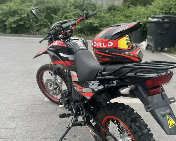 Красный Геон КС-Роад, объемом двигателя 0.2 л и пробегом 290 тыс. км за 1447 $, фото 2 на Automoto.ua