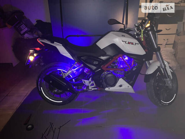 Белый Геон Benelli TNT250, объемом двигателя 0.25 л и пробегом 18 тыс. км за 2500 $, фото 8 на Automoto.ua