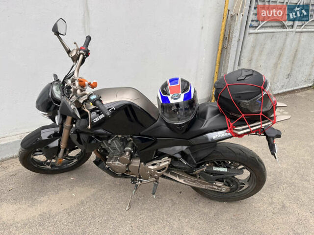 Черный Геон Benelli TNT250, объемом двигателя 0.25 л и пробегом 110 тыс. км за 2000 $, фото 1 на Automoto.ua