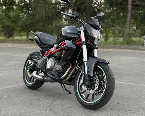Черный Геон Benelli TNT300, объемом двигателя 0.3 л и пробегом 19 тыс. км за 3200 $, фото 1 на Automoto.ua