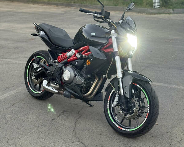 Черный Геон Benelli TNT300, объемом двигателя 0.3 л и пробегом 19 тыс. км за 3200 $, фото 19 на Automoto.ua