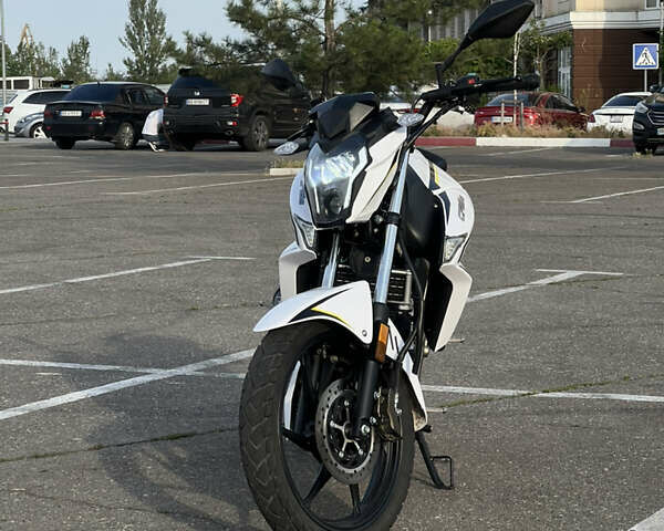 Белый Геон CR6 S, объемом двигателя 0 л и пробегом 13 тыс. км за 1421 $, фото 8 на Automoto.ua