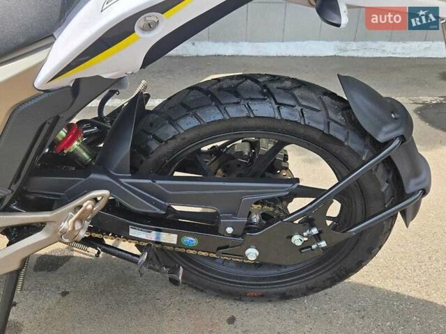 Белый Геон CR6 S, объемом двигателя 0.23 л и пробегом 1 тыс. км за 1500 $, фото 3 на Automoto.ua