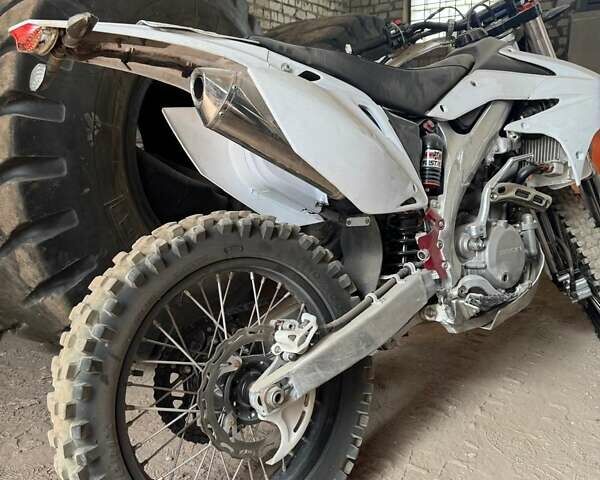 Білий Геон Dakar 250, об'ємом двигуна 0.25 л та пробігом 2 тис. км за 2400 $, фото 1 на Automoto.ua