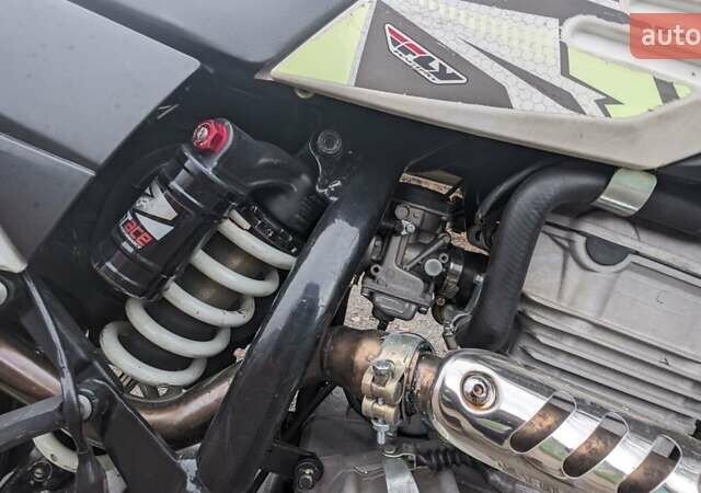 Белый Геон Dakar 250, объемом двигателя 0.25 л и пробегом 10 тыс. км за 1900 $, фото 4 на Automoto.ua