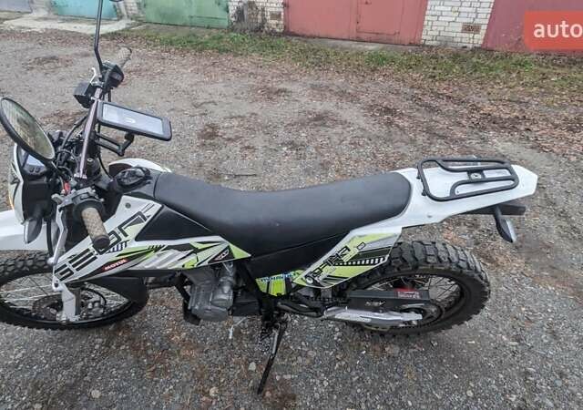 Белый Геон Dakar 250, объемом двигателя 0.25 л и пробегом 10 тыс. км за 1900 $, фото 6 на Automoto.ua