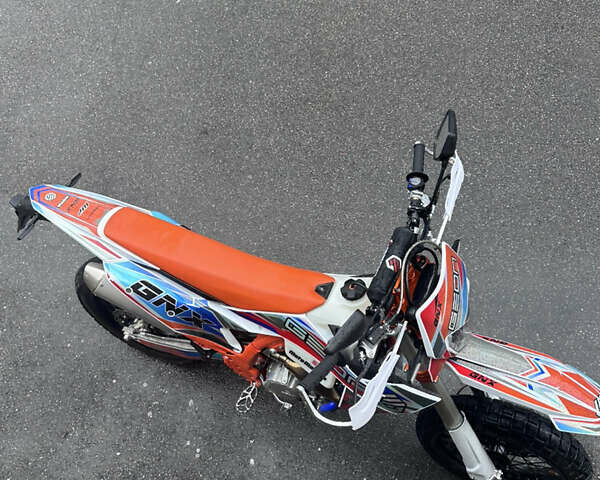 Білий Геон Dakar GNS 300, об'ємом двигуна 0.3 л та пробігом 1 тис. км за 3200 $, фото 2 на Automoto.ua