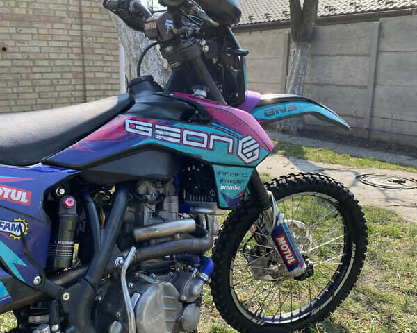 Черный Геон Dakar GNS 300, объемом двигателя 0.3 л и пробегом 5 тыс. км за 2168 $, фото 6 на Automoto.ua
