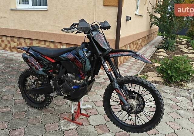 Геон Dakar GNS 300 2023 у Косове на Automoto.ua Чорний Геон Dakar GNS 300, об'ємом двигуна 0 л та пробігом 2 тис. км за 2200 $, фото 1 на Automoto.ua