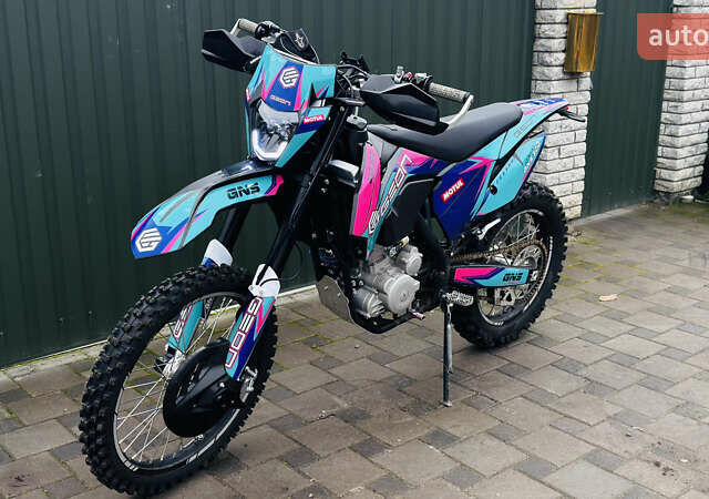 Черный Геон Dakar GNS 300, объемом двигателя 0.3 л и пробегом 1 тыс. км за 2499 $, фото 31 на Automoto.ua