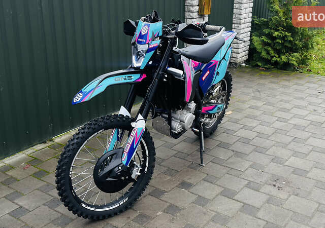 Черный Геон Dakar GNS 300, объемом двигателя 0.3 л и пробегом 1 тыс. км за 2499 $, фото 8 на Automoto.ua