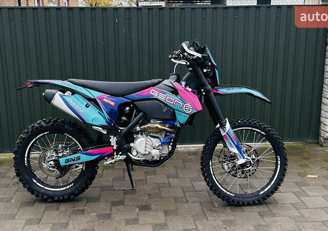 Черный Геон Dakar GNS 300, объемом двигателя 0.3 л и пробегом 1 тыс. км за 2499 $, фото 17 на Automoto.ua