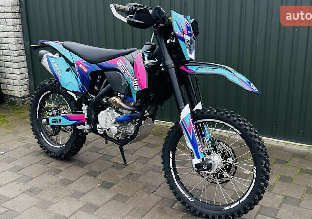 Черный Геон Dakar GNS 300, объемом двигателя 0.3 л и пробегом 1 тыс. км за 2499 $, фото 25 на Automoto.ua