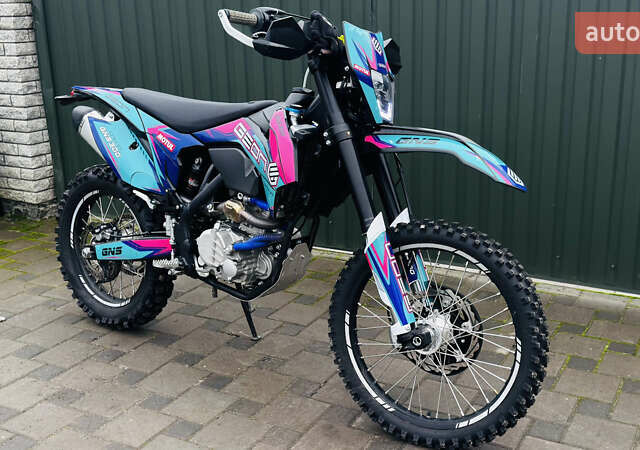 Черный Геон Dakar GNS 300, объемом двигателя 0.3 л и пробегом 1 тыс. км за 2499 $, фото 24 на Automoto.ua