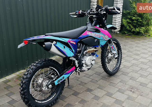 Черный Геон Dakar GNS 300, объемом двигателя 0.3 л и пробегом 1 тыс. км за 2499 $, фото 20 на Automoto.ua