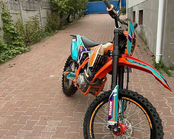 Геон Dakar GNS 300, объемом двигателя 0.25 л и пробегом 3 тыс. км за 1500 $, фото 2 на Automoto.ua