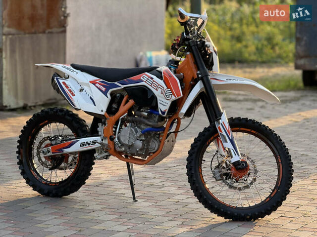 Геон Dakar GNS 300, объемом двигателя 0.3 л и пробегом 1 тыс. км за 2350 $, фото 1 на Automoto.ua