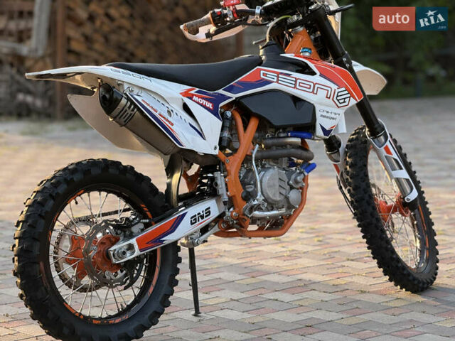 Геон Dakar GNS 300, объемом двигателя 0.3 л и пробегом 1 тыс. км за 2350 $, фото 7 на Automoto.ua