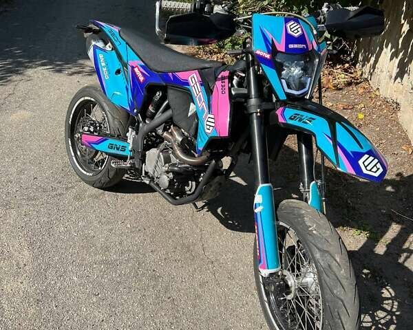 Геон Dakar GNS 300, объемом двигателя 0.28 л и пробегом 8 тыс. км за 2500 $, фото 7 на Automoto.ua
