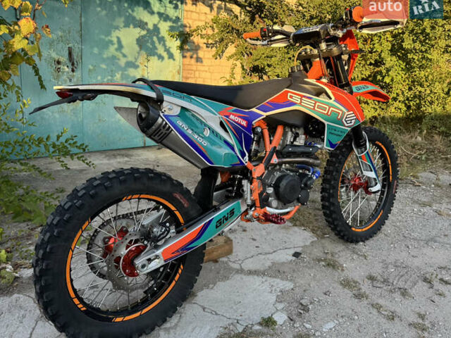 Геон Dakar GNS 300, объемом двигателя 0 л и пробегом 4 тыс. км за 2200 $, фото 2 на Automoto.ua