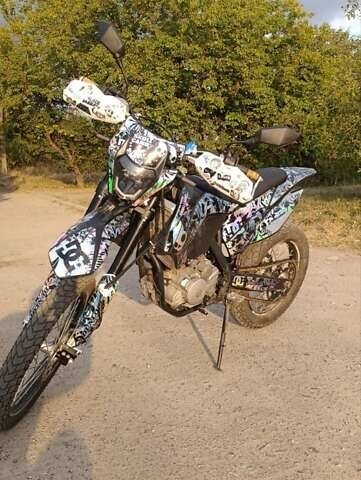 Геон Dakar GNS 300, объемом двигателя 0.3 л и пробегом 5 тыс. км за 1799 $, фото 7 на Automoto.ua