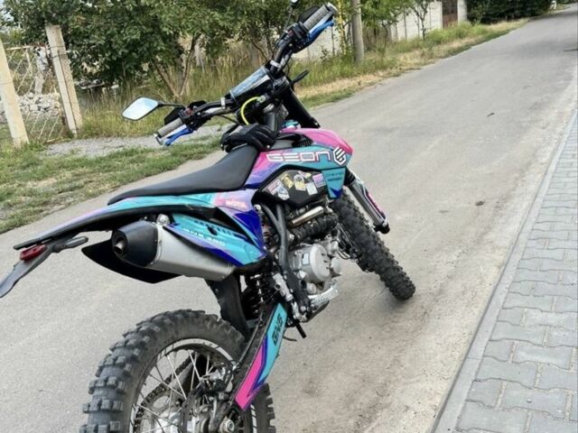 Геон Dakar GNS 300, об'ємом двигуна 0.3 л та пробігом 0 тис. км за 2000 $, фото 1 на Automoto.ua