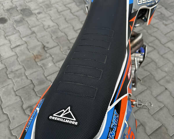 Оранжевый Геон Dakar GNS 300, объемом двигателя 0.3 л и пробегом 6 тыс. км за 1950 $, фото 3 на Automoto.ua