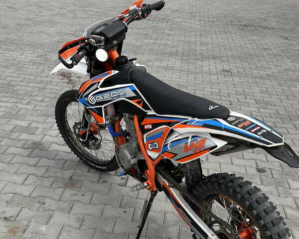 Оранжевый Геон Dakar GNS 300, объемом двигателя 0.3 л и пробегом 6 тыс. км за 1950 $, фото 4 на Automoto.ua