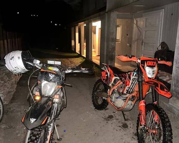 Оранжевый Геон Dakar GNS 300, объемом двигателя 0 л и пробегом 5 тыс. км за 2100 $, фото 1 на Automoto.ua