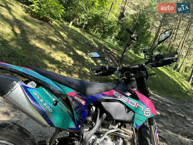 Черный Геон Dakar GNS 300R, объемом двигателя 0.28 л и пробегом 4 тыс. км за 2900 $, фото 1 на Automoto.ua