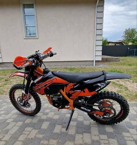 Черный Геон Dakar GNS 300R, объемом двигателя 0.3 л и пробегом 3 тыс. км за 2600 $, фото 1 на Automoto.ua
