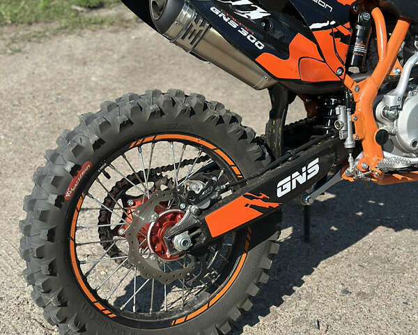 Черный Геон Dakar GNS 300R, объемом двигателя 0.32 л и пробегом 800 тыс. км за 2850 $, фото 1 на Automoto.ua