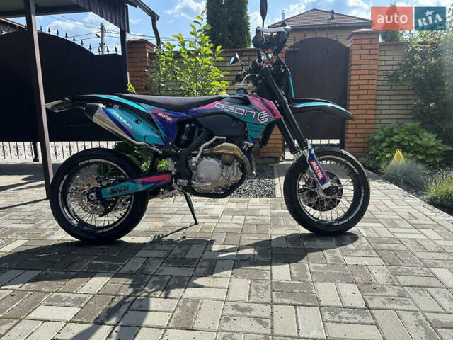 Геон Dakar GNS 300R 2024 в Киеве на Automoto.ua Геон Dakar GNS 300R, объемом двигателя 0.3 л и пробегом 1 тыс. км за 2999 $, фото 1 на Automoto.ua
