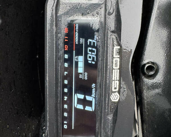 Геон Dakar GNS 300R, объемом двигателя 0.3 л и пробегом 1 тыс. км за 2700 $, фото 6 на Automoto.ua