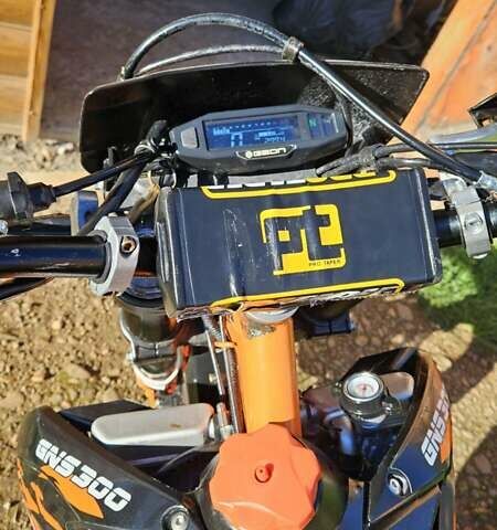 Геон Dakar GNS 300R, объемом двигателя 0.3 л и пробегом 2 тыс. км за 2550 $, фото 6 на Automoto.ua