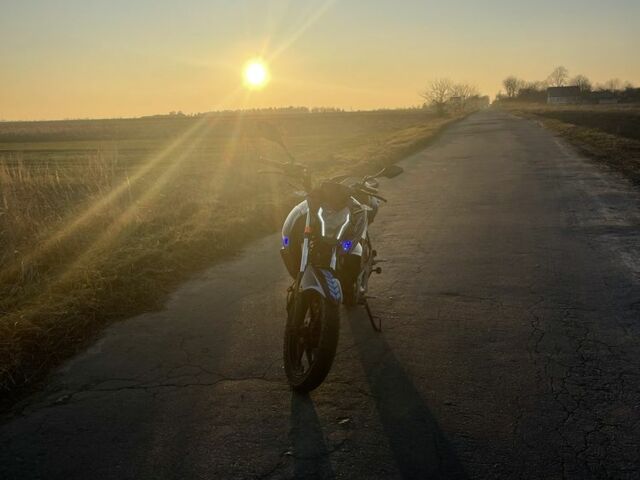 Черный Геон Другая, объемом двигателя 0.2 л и пробегом 800 тыс. км за 1384 $, фото 1 на Automoto.ua