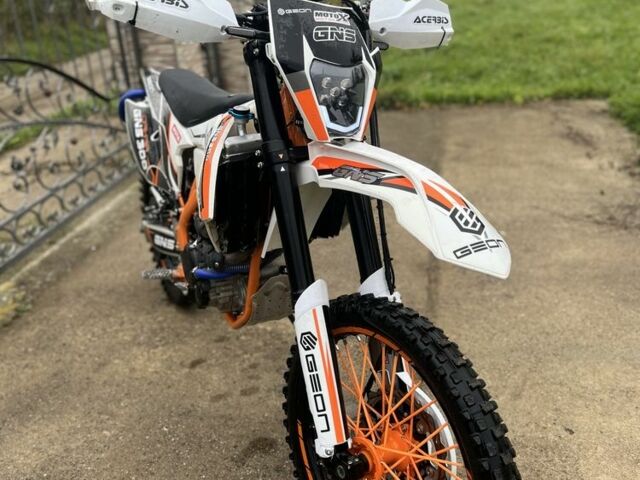 Геон Інша, об'ємом двигуна 0 л та пробігом 0 тис. км за 2350 $, фото 4 на Automoto.ua