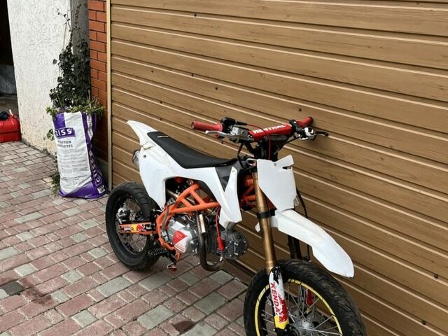 Геон Інша, об'ємом двигуна 0.13 л та пробігом 0 тис. км за 713 $, фото 1 на Automoto.ua