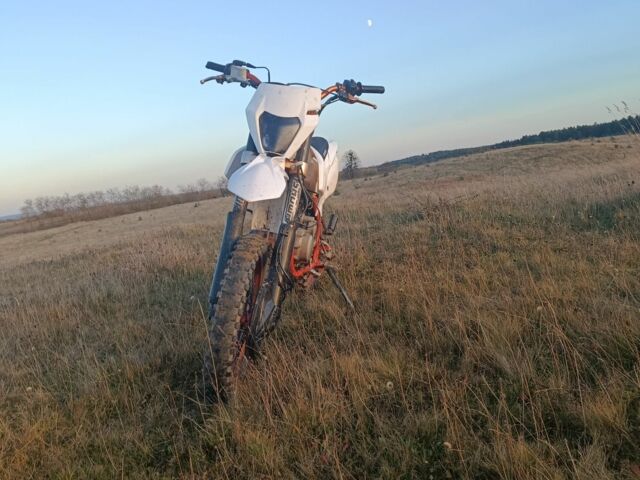 Геон Другая, объемом двигателя 0.25 л и пробегом 0 тыс. км за 1000 $, фото 2 на Automoto.ua