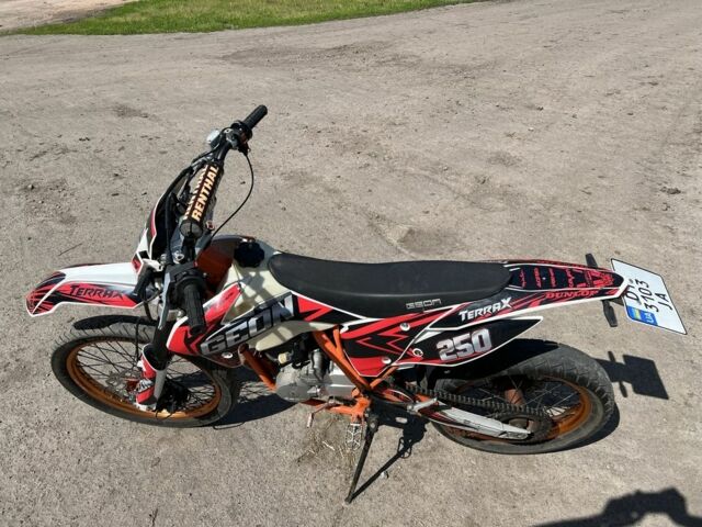 Геон Другая, объемом двигателя 0.25 л и пробегом 0 тыс. км за 1000 $, фото 18 на Automoto.ua