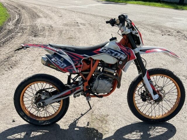 Геон Другая, объемом двигателя 0.25 л и пробегом 0 тыс. км за 1000 $, фото 4 на Automoto.ua