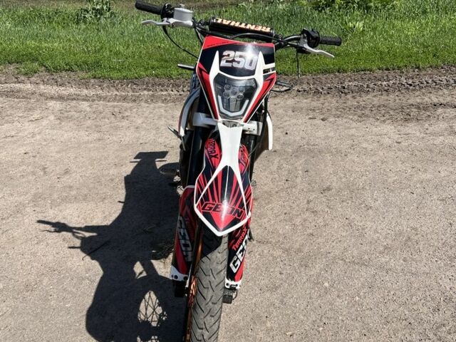 Геон Другая, объемом двигателя 0.25 л и пробегом 0 тыс. км за 1000 $, фото 5 на Automoto.ua