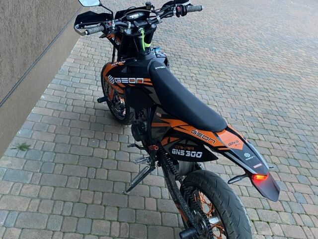 Геон Інша, об'ємом двигуна 0.3 л та пробігом 0 тис. км за 2450 $, фото 5 на Automoto.ua