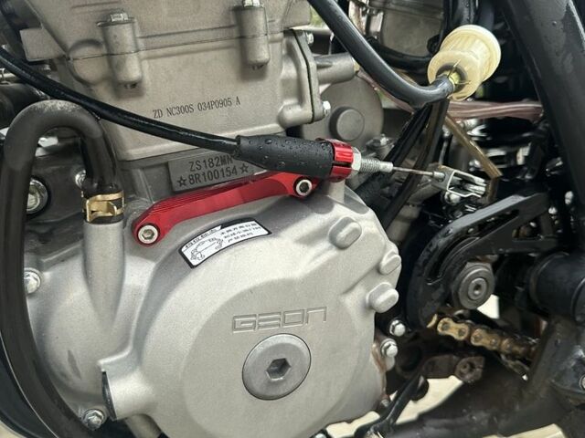 Геон Інша, об'ємом двигуна 0.3 л та пробігом 0 тис. км за 2400 $, фото 4 на Automoto.ua