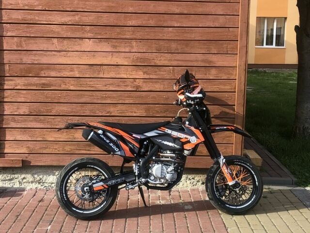 Геон Інша, об'ємом двигуна 0.3 л та пробігом 0 тис. км за 2400 $, фото 3 на Automoto.ua